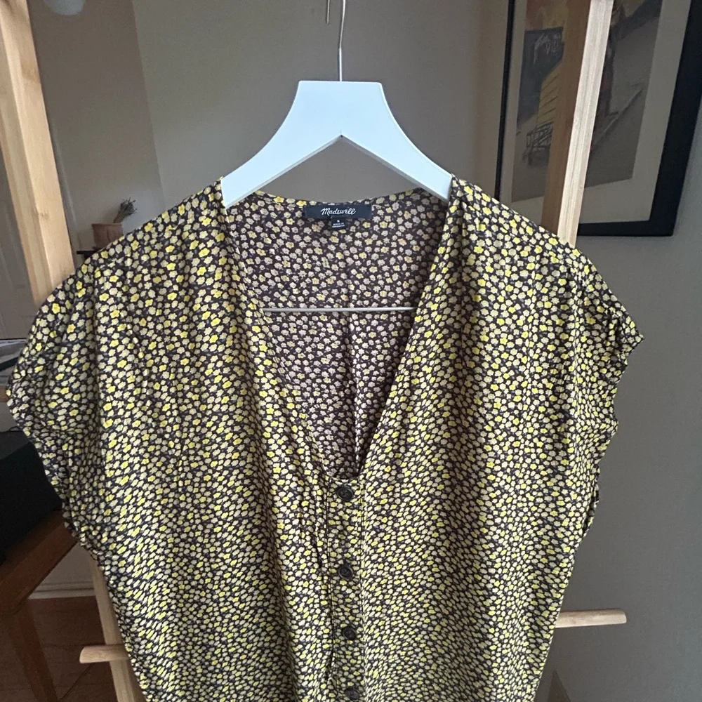 Madewell Shift Dress in Ditsy Floral- Size Small - Picture 2 of 4